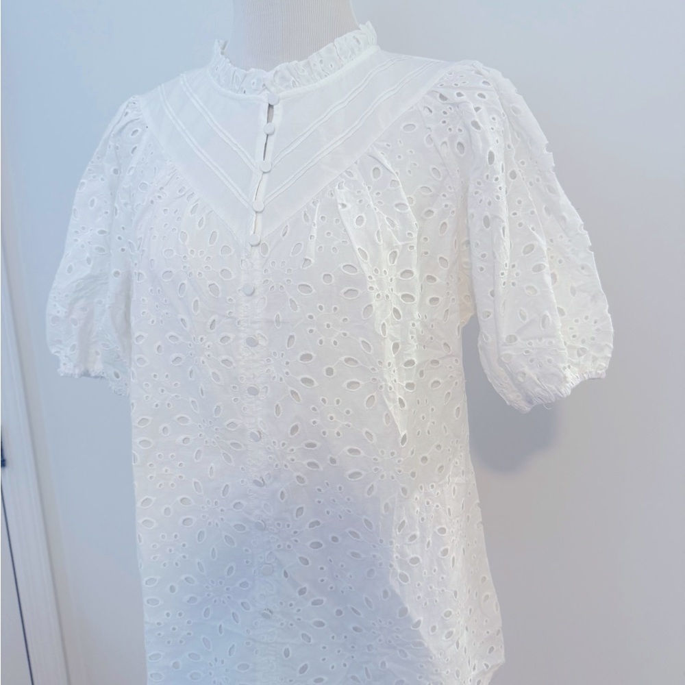 NEW w/ Tags PrettyGarden Fashion & Casual White Eyelet Top Size Large